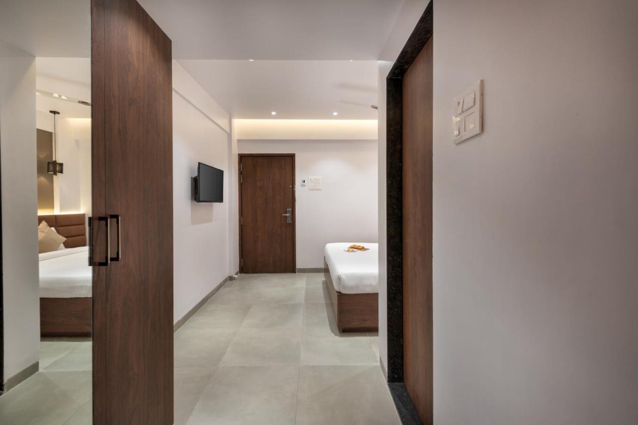 Paramount Riverfront Resort & Spa, Karjat Exterior photo