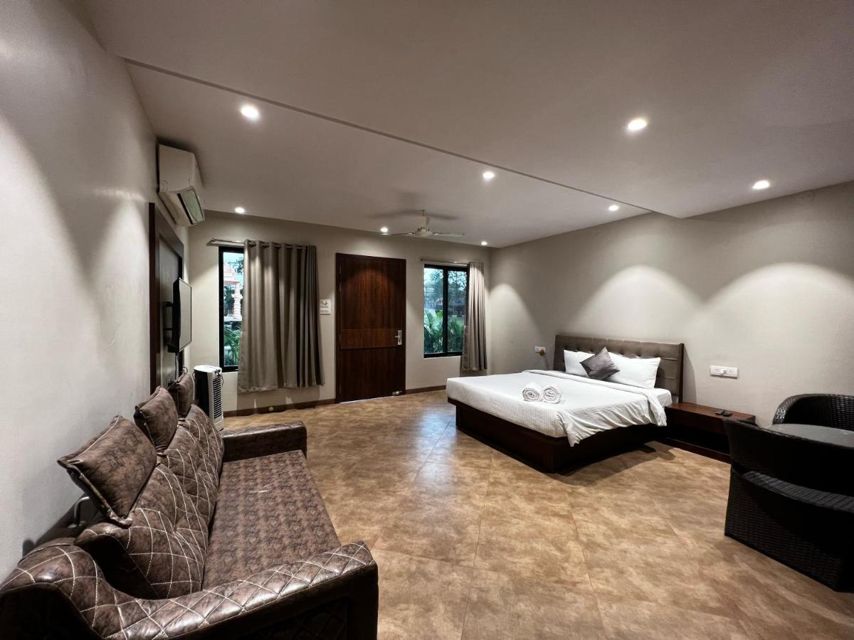Paramount Riverfront Resort & Spa, Karjat Exterior photo