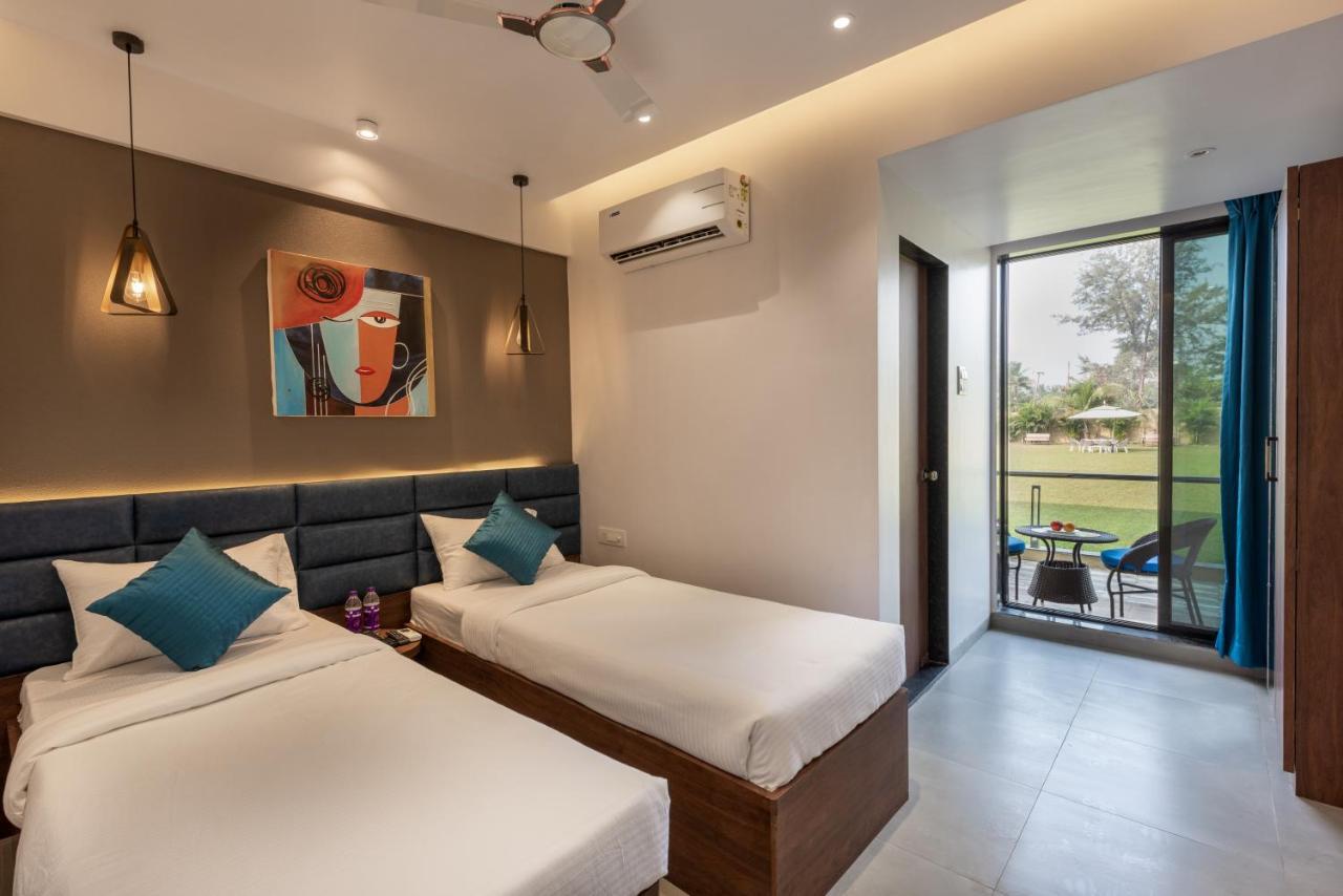 Paramount Riverfront Resort & Spa, Karjat Exterior photo